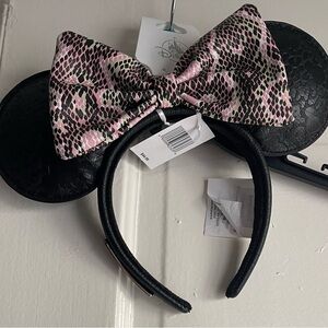 DISSH Pink and Black Bow Headband